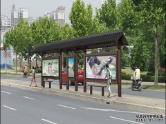候车亭的位置和乘客安全有重要关系
